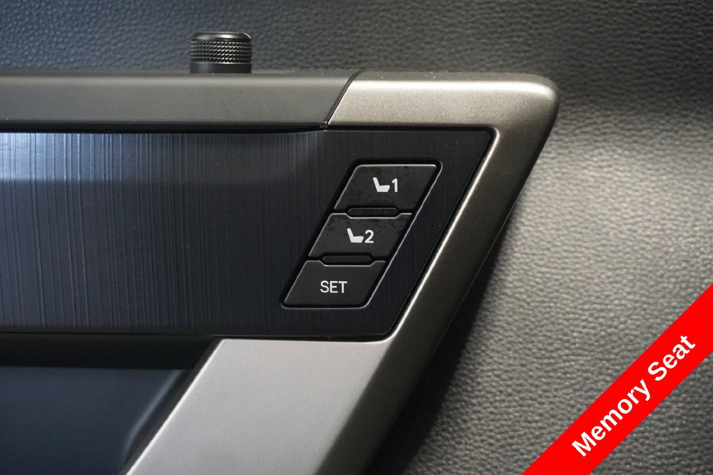 New 2026 Toyota Sequoia Platinum AWD/4WD image 7