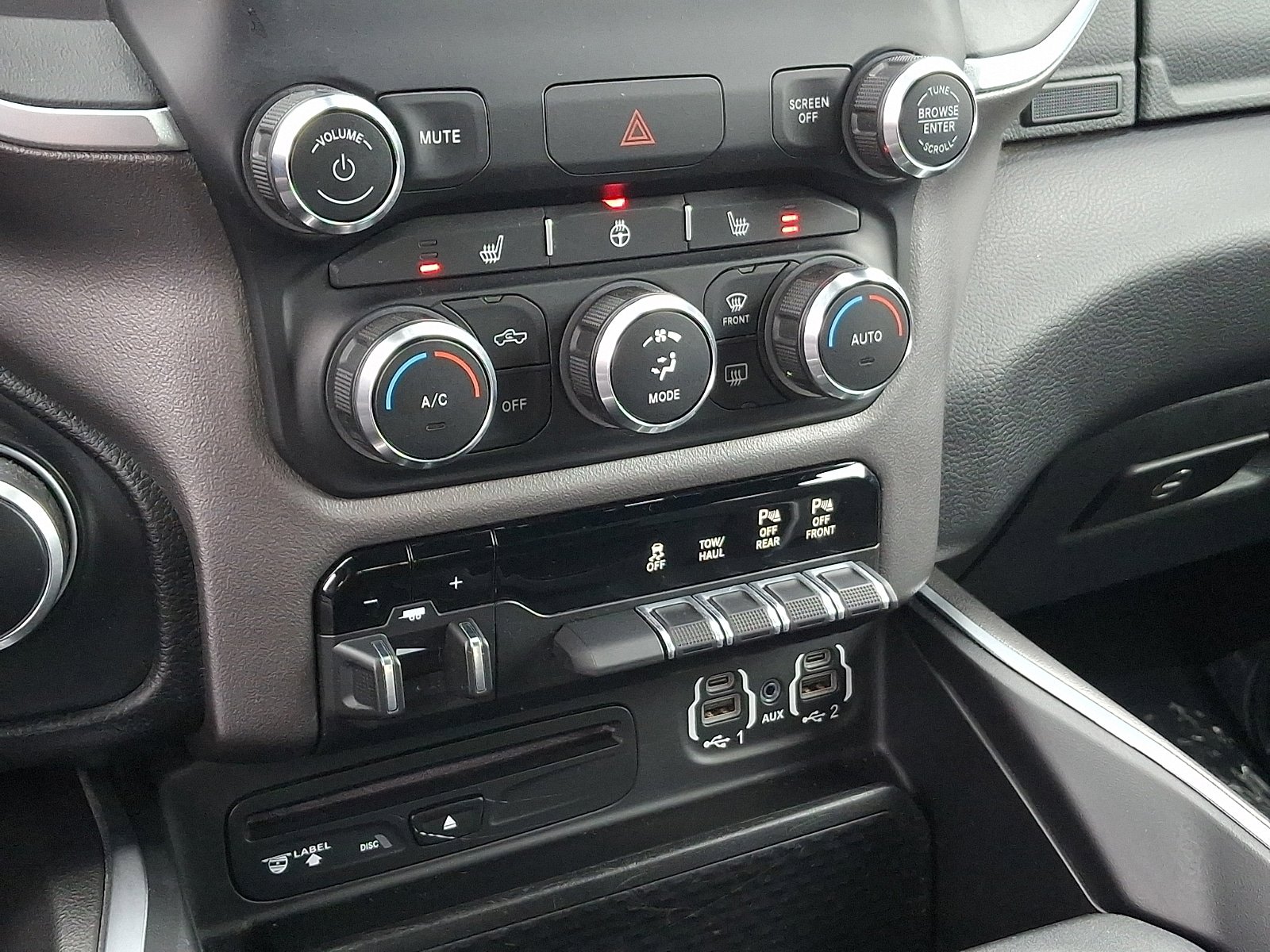 Used 2019 RAM 1500 Big Horn AWD/4WD image 15