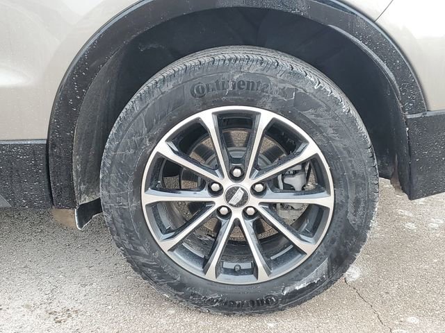 Certified 2024 Cadillac XT4 Sport image 32