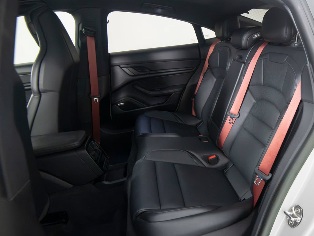Certified 2023 Porsche Taycan 4S AWD/4WD image 38