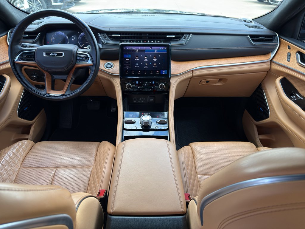 Used 2021 Jeep Grand Cherokee L Summit image 13