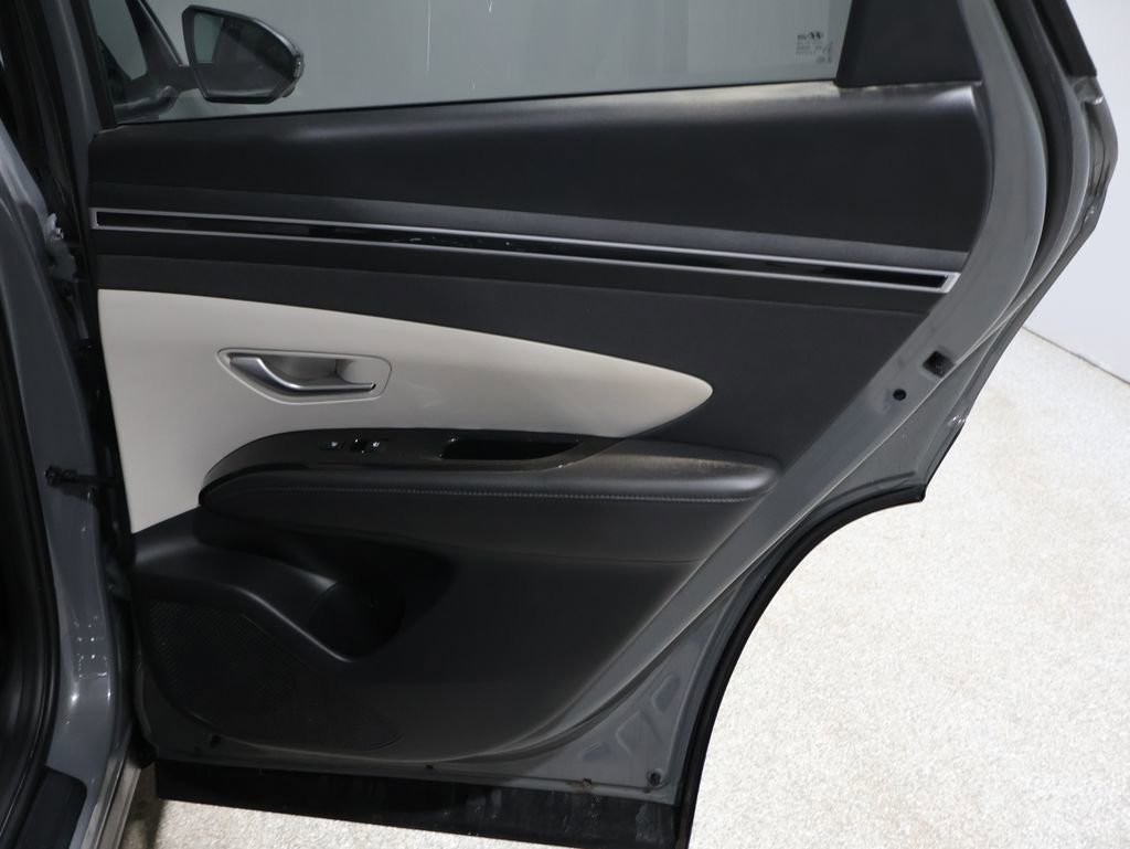 Used 2024 Hyundai Tucson Limited image 21
