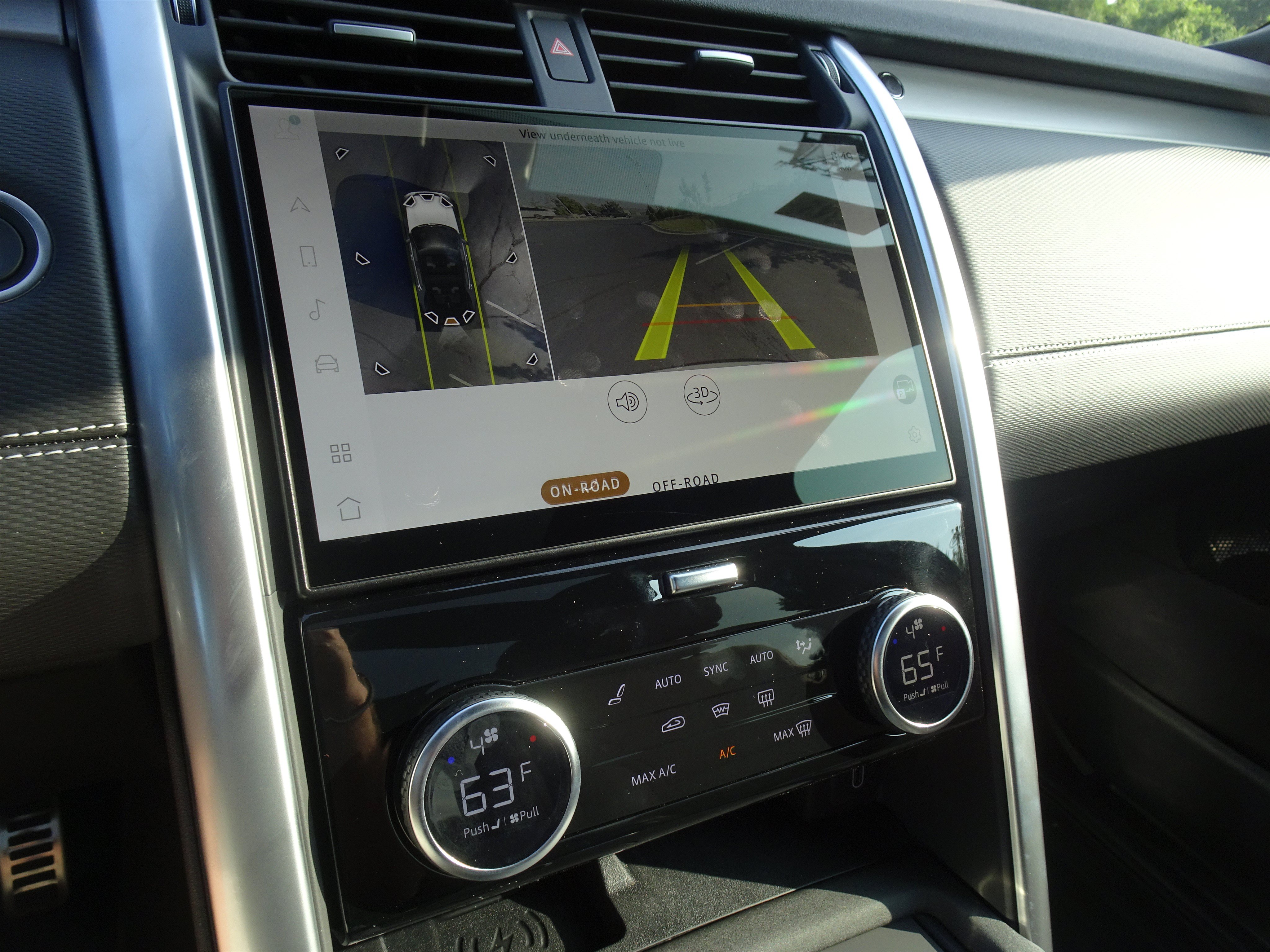 New 2026 Land Rover Discovery Dynamic SE AWD/4WD image 4