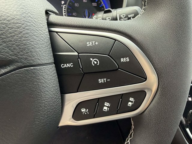 New 2027 Chrysler Pacifica LX FWD image 13