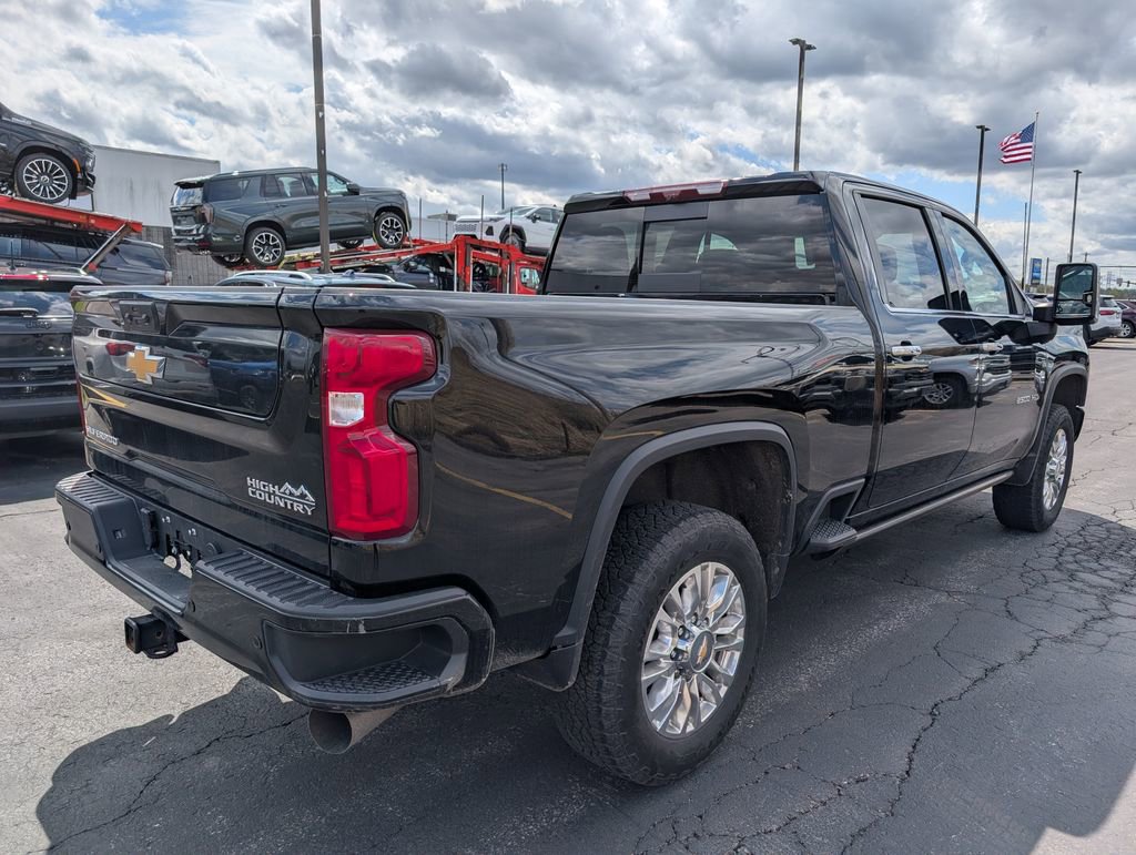 Used 2022 Chevrolet Silverado 2500 High Country w/ Z71 Off-Road Package image 9