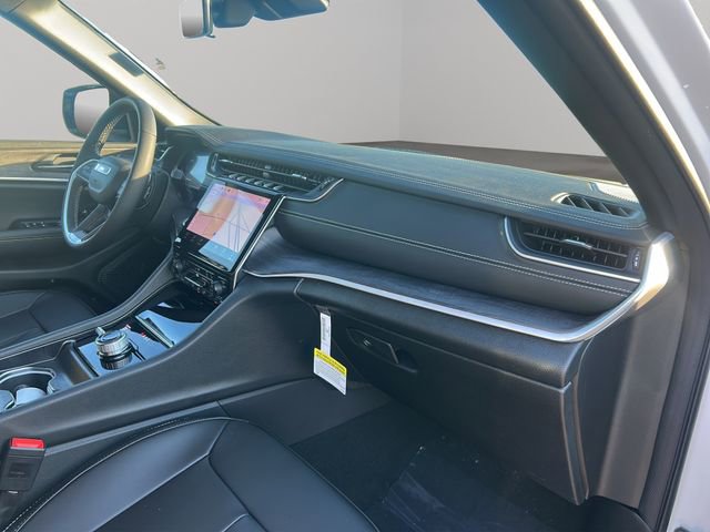 New 2025 Jeep Grand Cherokee Limited image 33
