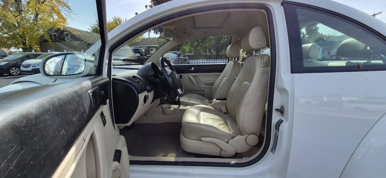 Used 2005 Volkswagen Beetle GLS FWD image 15