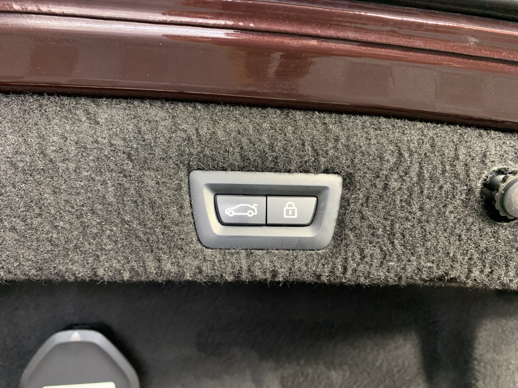 Used 2020 BMW 740i RWD image 37