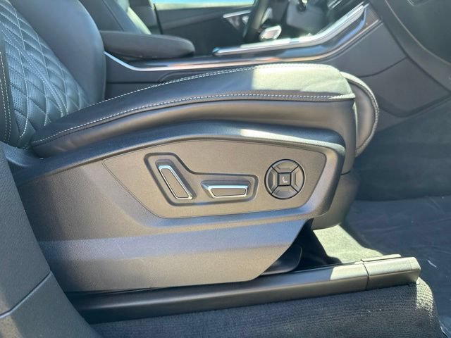Used 2022 Audi SQ8 Prestige w/ Prestige Package AWD/4WD image 45
