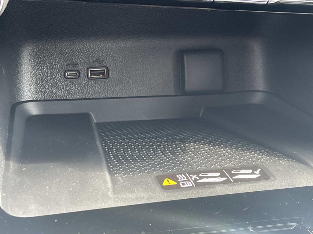 New 2026 Chevrolet Traverse High Country image 27