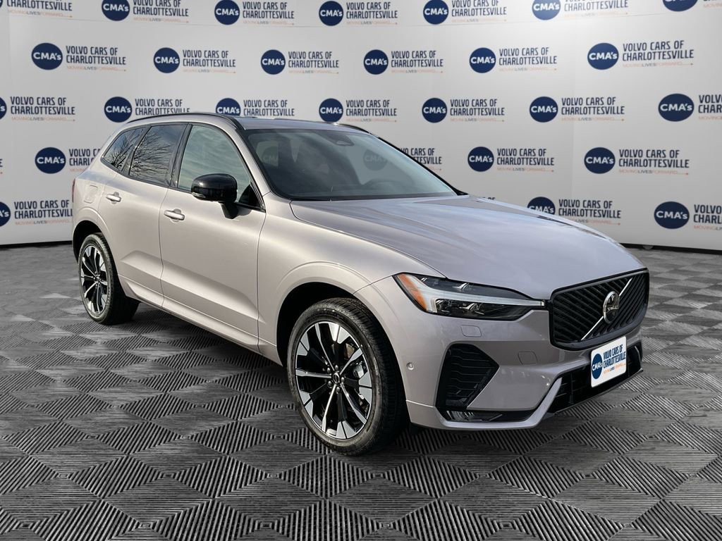 New 2026 Volvo XC60 B5 Plus w/ Climate Package image 7