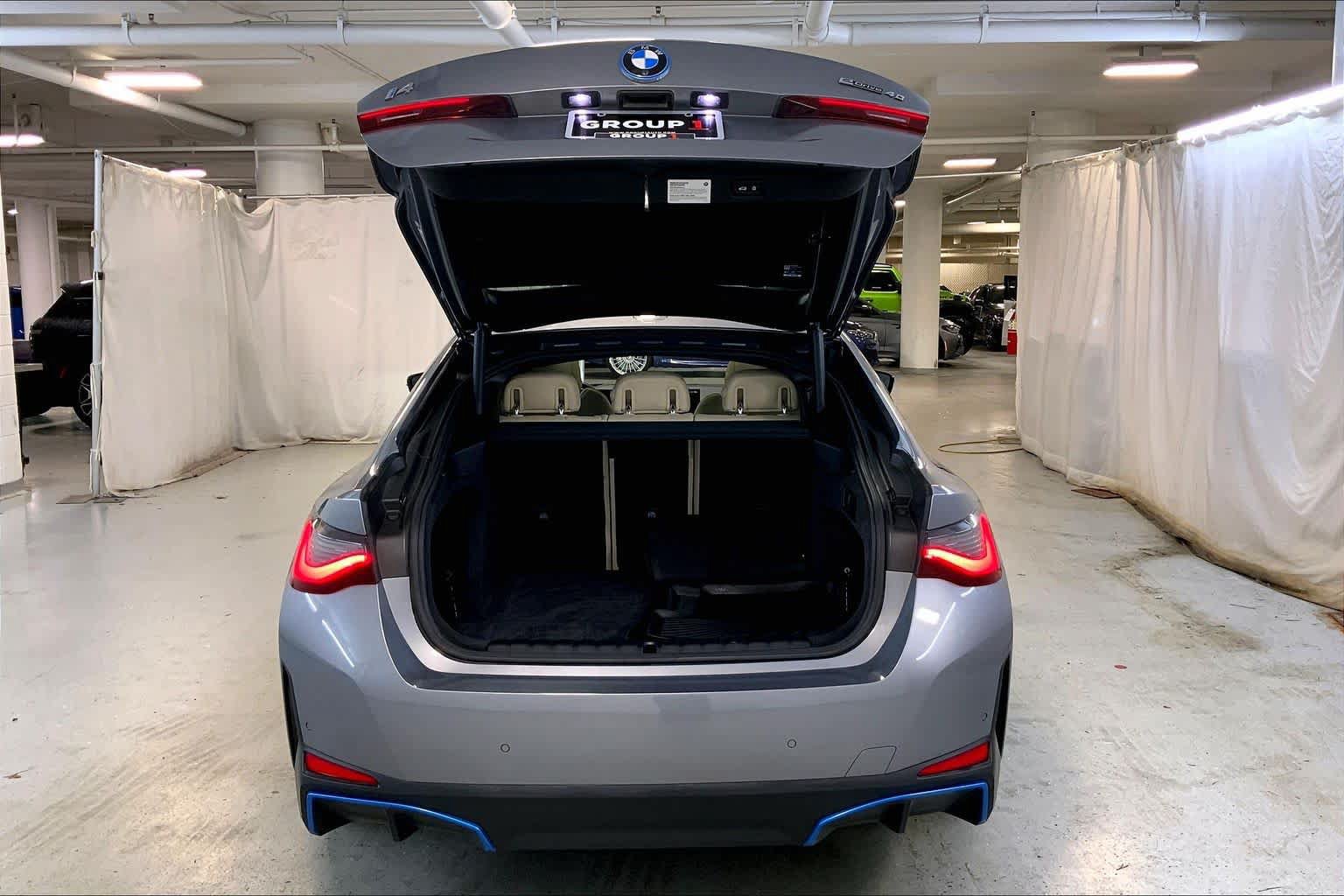 Used 2023 BMW i4 eDrive40 w/ Premium Package RWD image 33