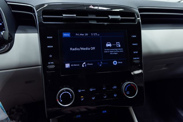 Used 2022 Hyundai Tucson SE image 16