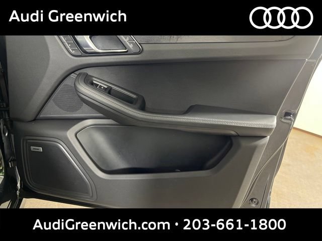 Used 2023 Porsche Macan GTS AWD/4WD image 10