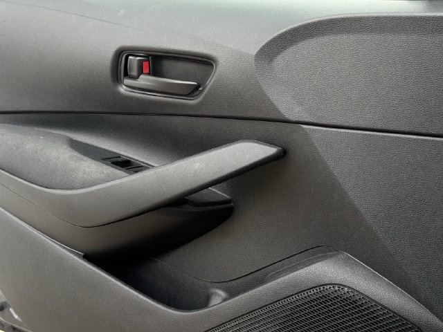 Used 2024 Toyota Corolla LE FWD image 23