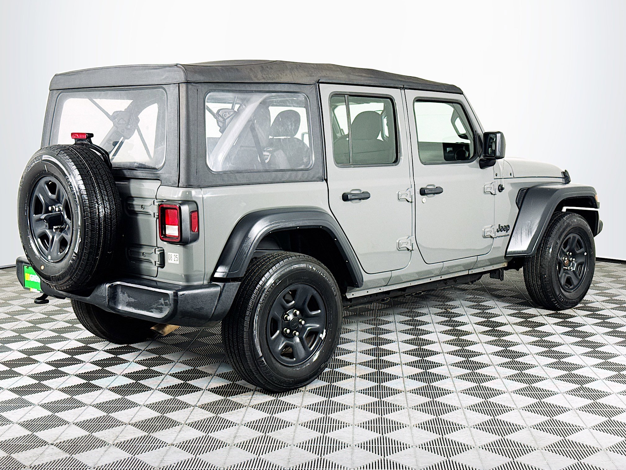 Used 2023 Jeep Wrangler Sport image 10