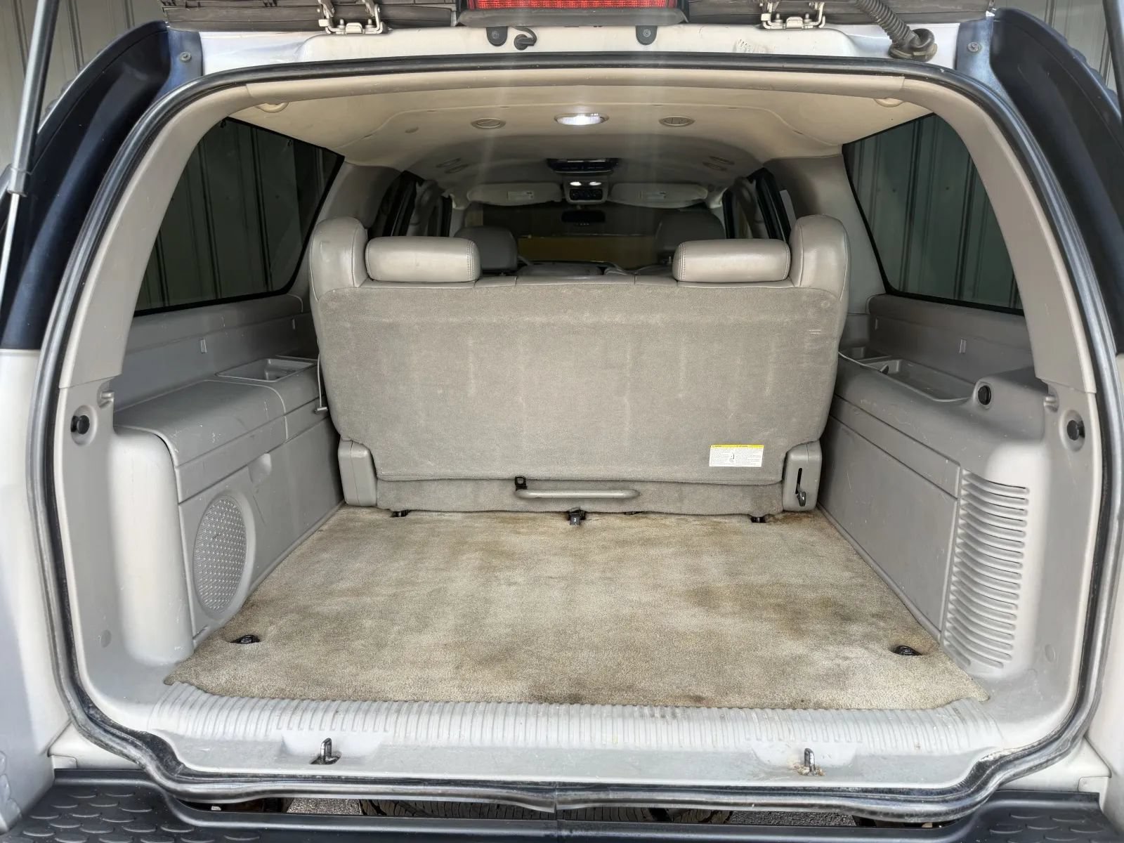 Used 2005 GMC Yukon XL Denali AWD/4WD image 16