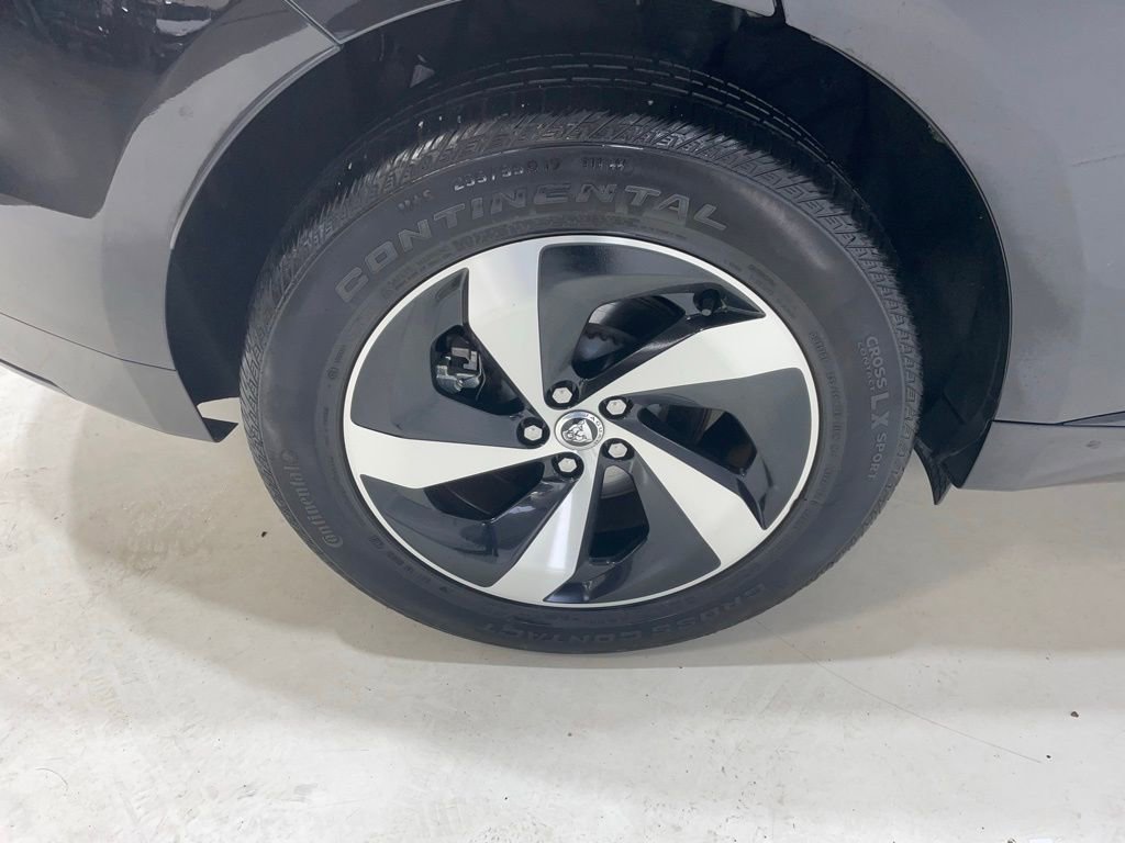 Used 2024 Jaguar F-PACE R-Dynamic S image 36