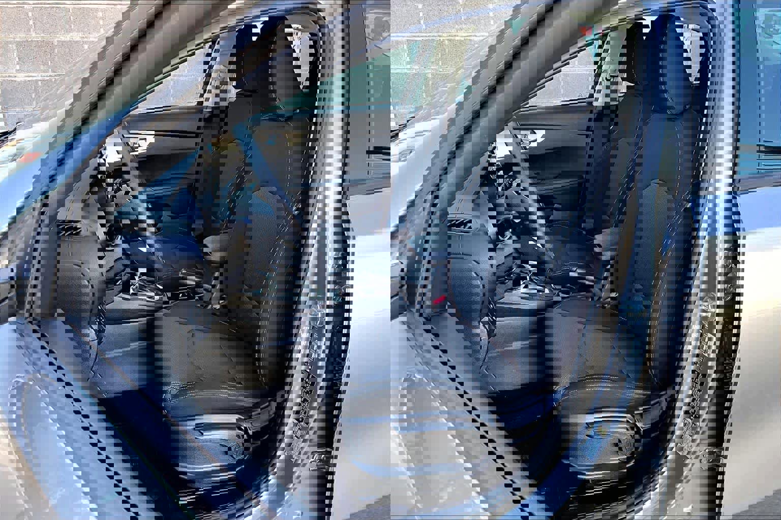 Used 2022 Kia Forte LXS image 8