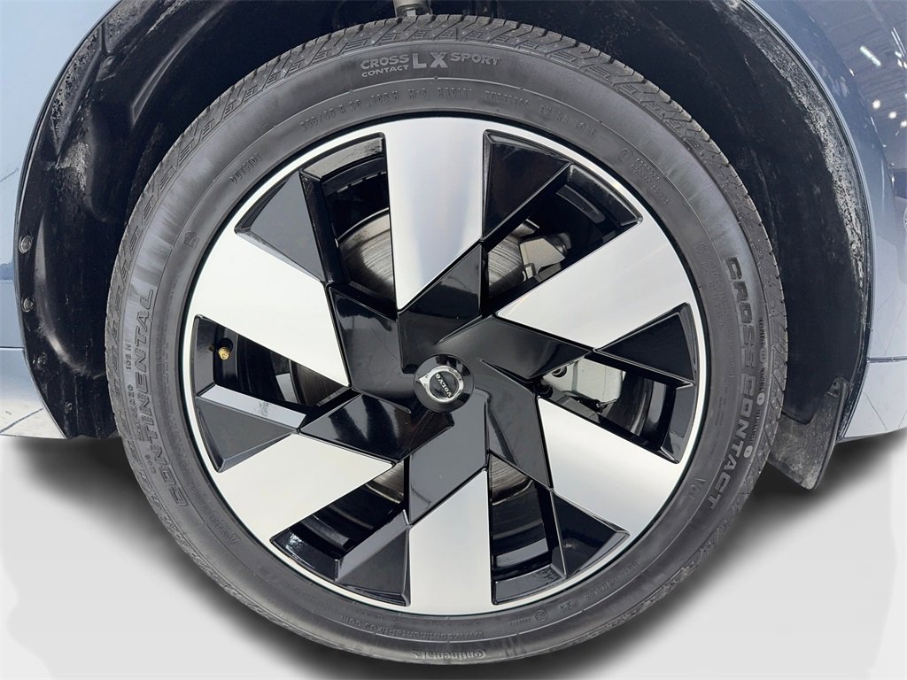 Used 2025 Volvo XC60 T8 Plus w/ Protection Package Premier image 51