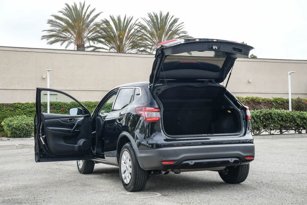 Used 2020 Nissan Rogue Sport S FWD image 26