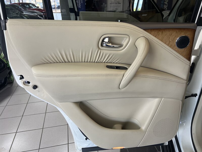 Used 2014 INFINITI QX80 2WD image 27