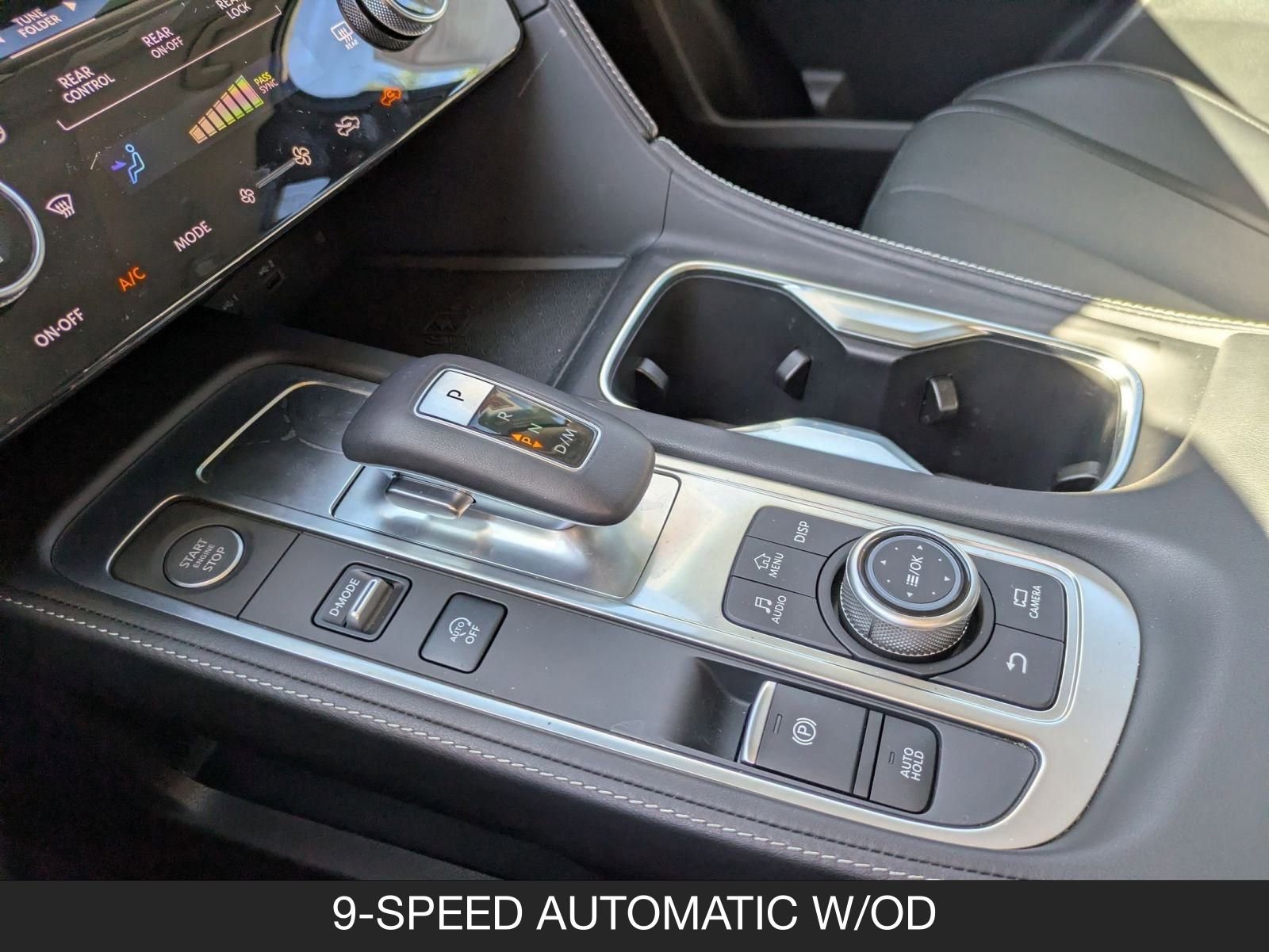 Used 2025 INFINITI QX60 Pure image 16