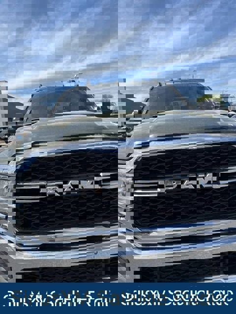 Used 2021 RAM 2500 Tradesman w/ Chrome Appearance Group image 7