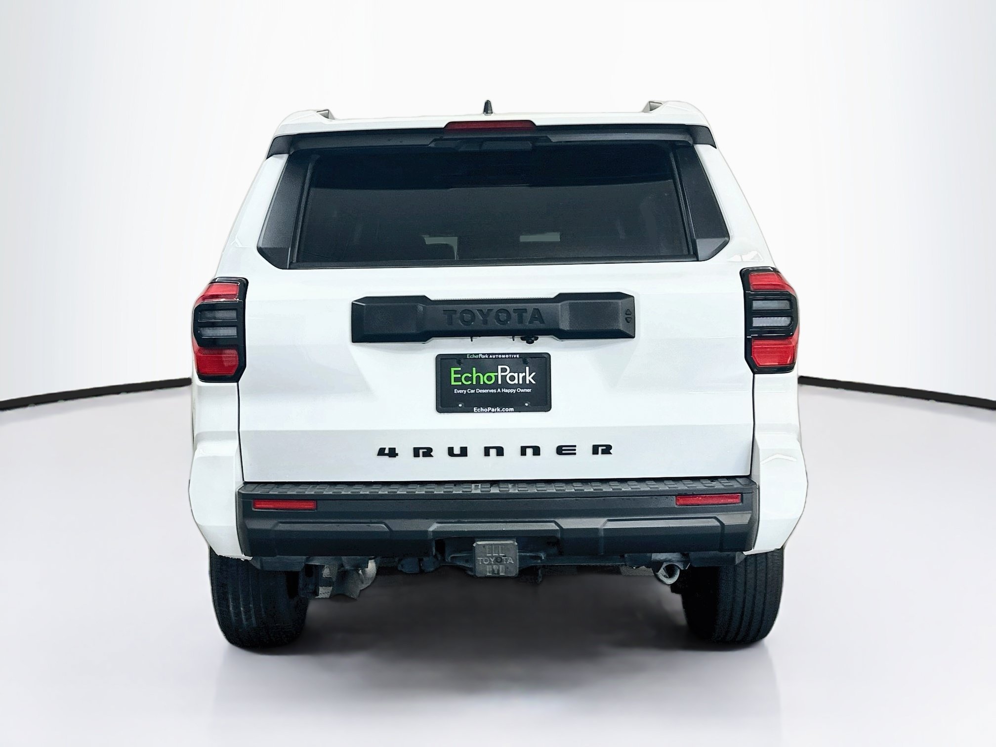 Used 2025 Toyota 4Runner SR5 AWD/4WD image 7
