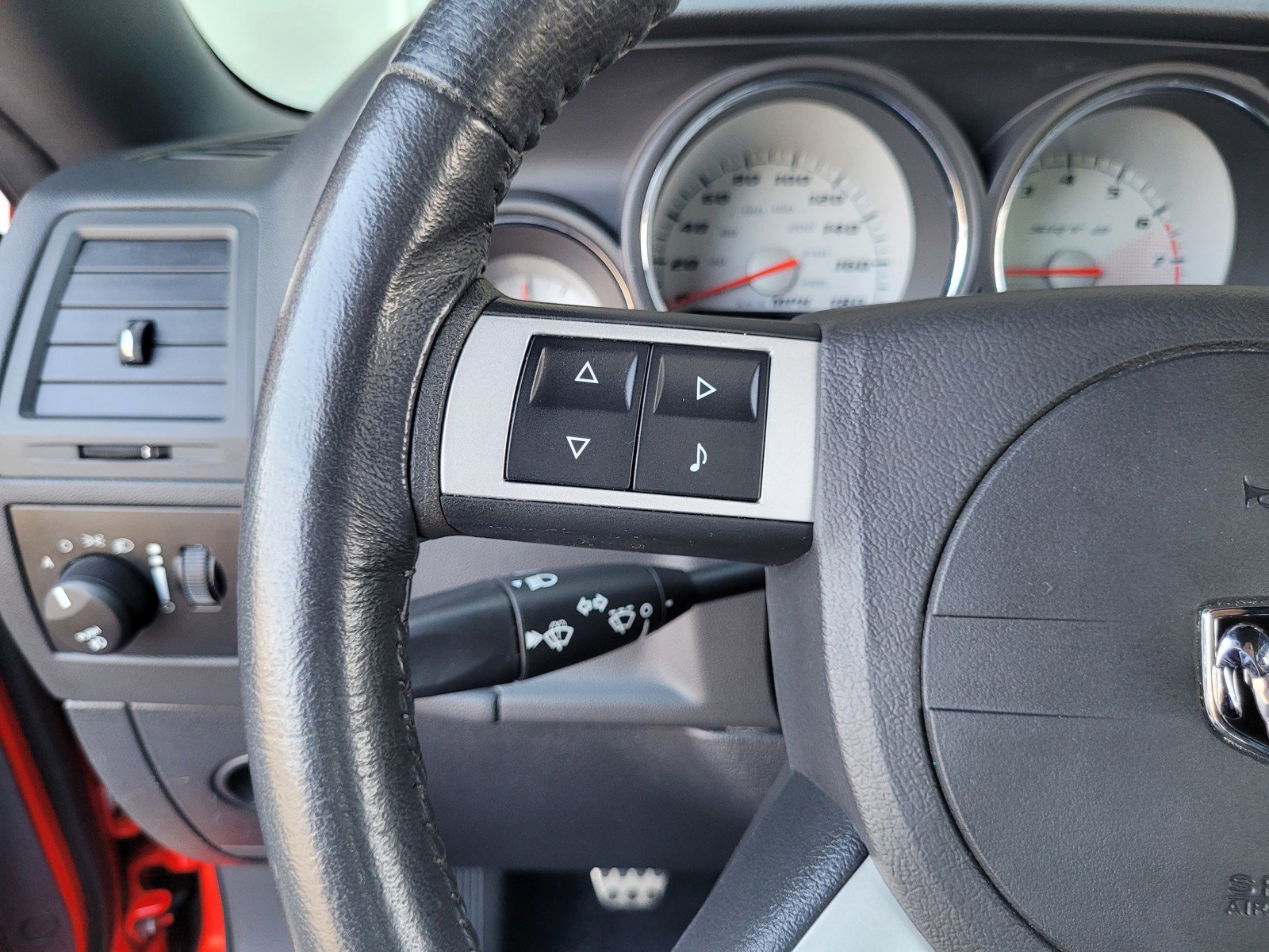 Used 2010 Dodge Challenger SRT8 w/ SRT Option Group II RWD image 18