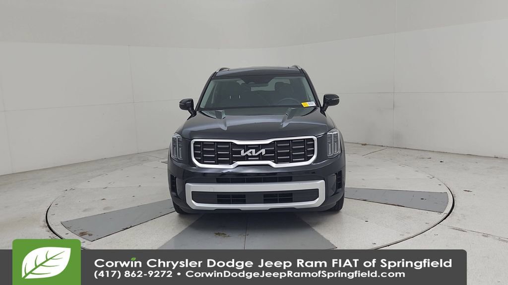 Used 2025 Kia Telluride S AWD/4WD image 5