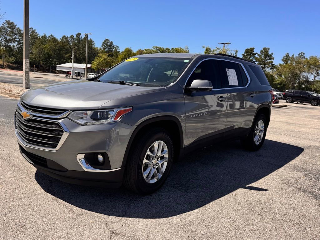 Used 2020 Chevrolet Traverse LT FWD image 3