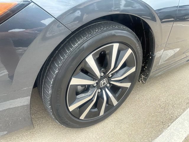 Used 2024 Honda Civic EX image 3