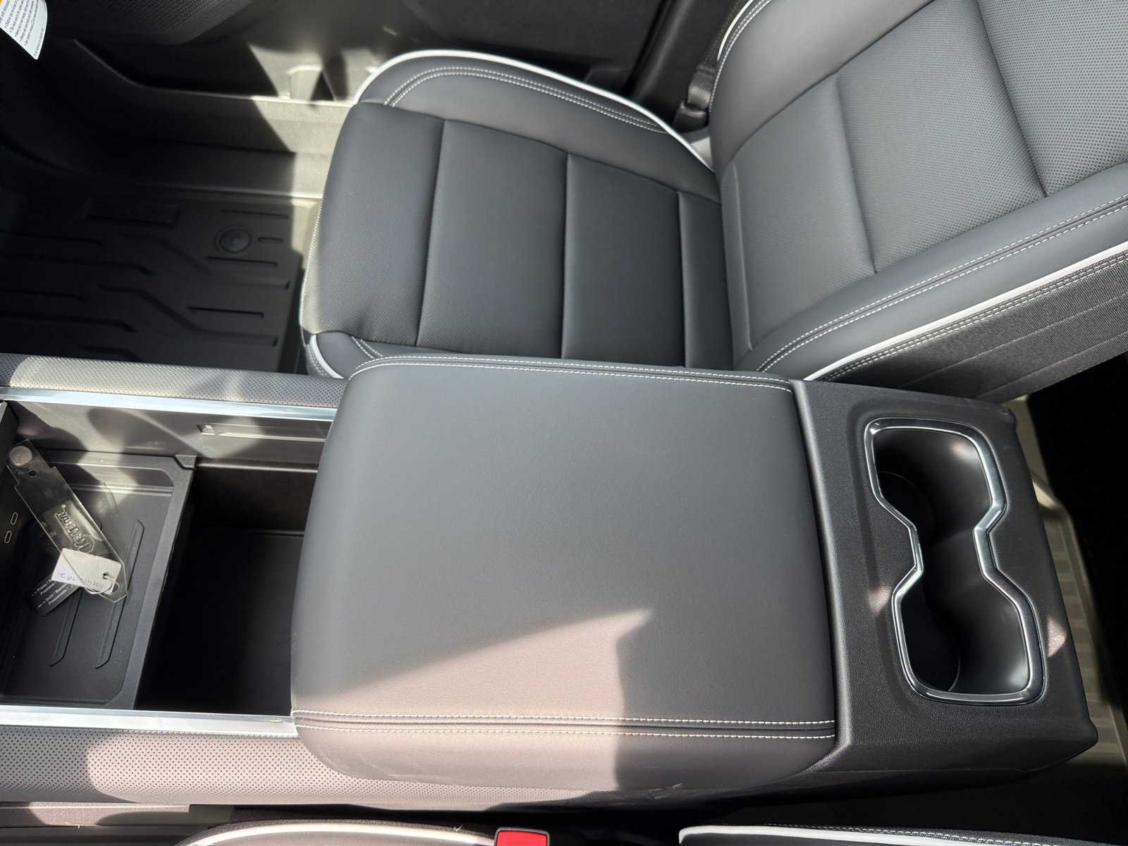 New 2026 GMC Sierra EV Elevation w/ LPO, Elevation Dark Package image 14