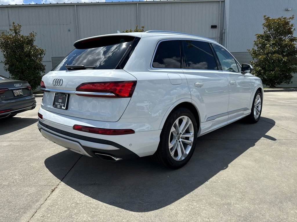 Used 2025 Audi Q7 3.0T Prestige image 5
