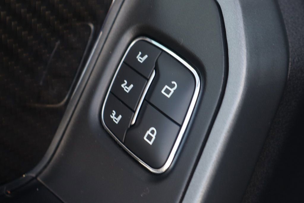 Used 2024 Ford F250 Lariat w/ Lariat Ultimate Package image 19