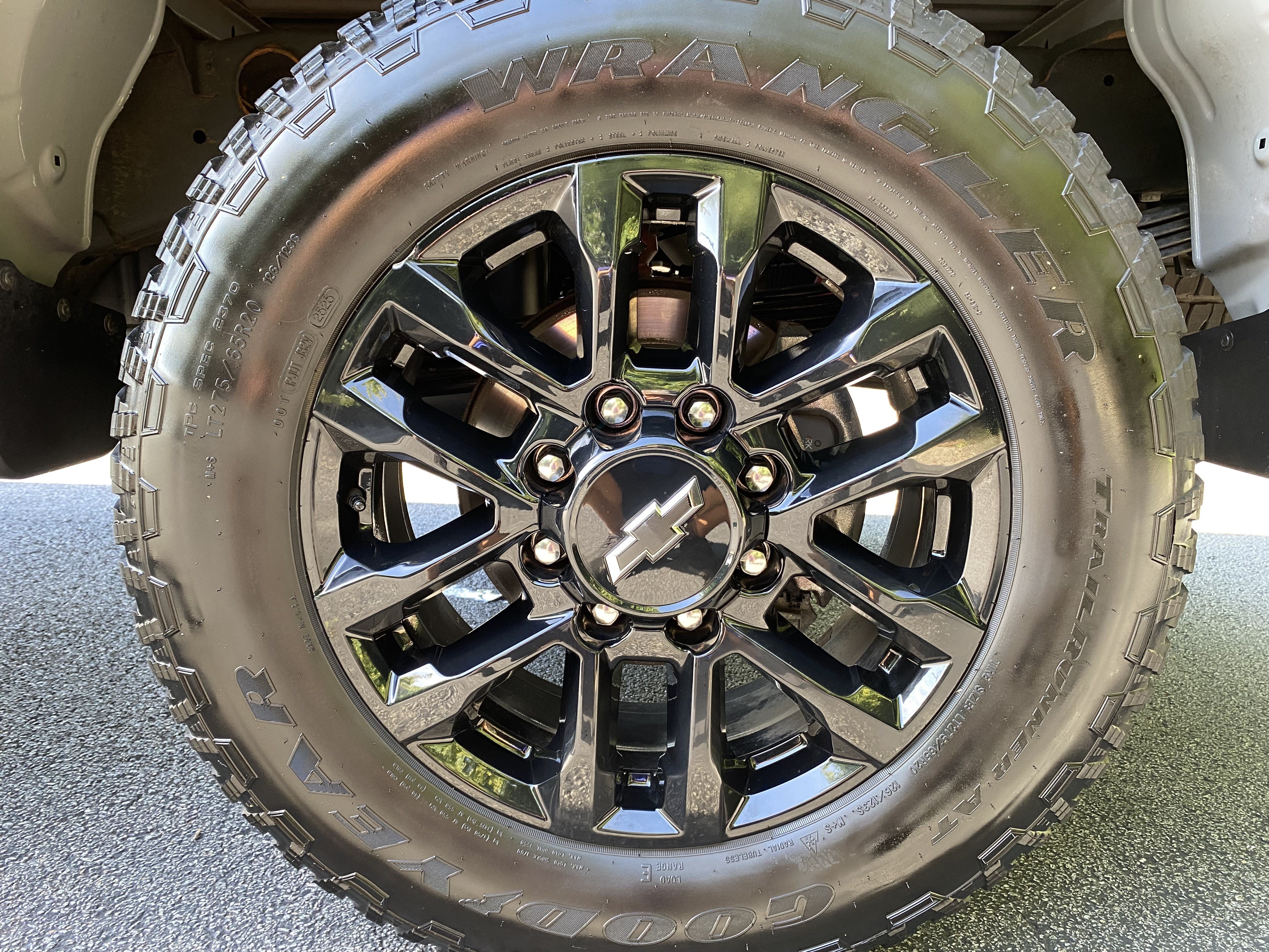 Used 2025 Chevrolet Silverado 2500 Custom w/ Custom Value Package AWD/4WD image 43