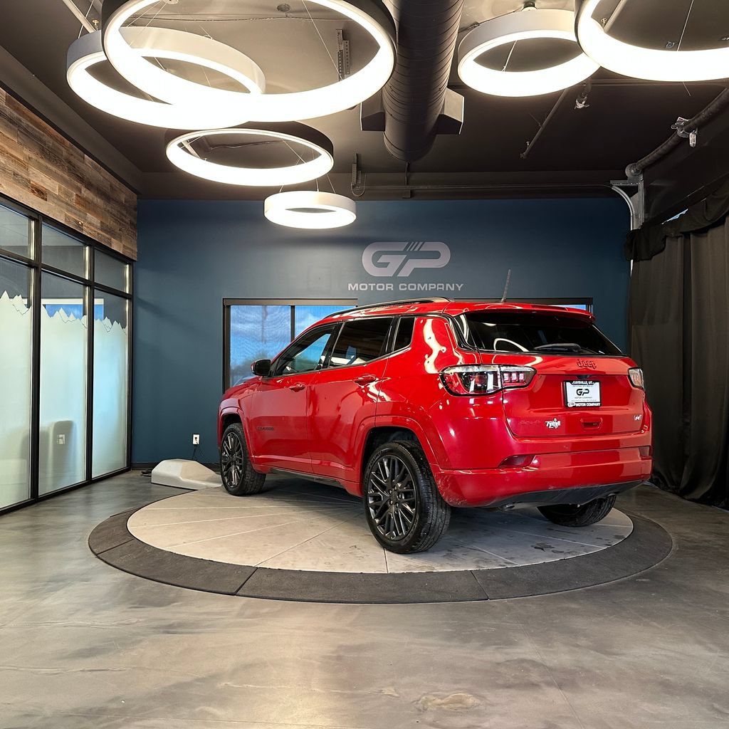 Used 2023 Jeep Compass Limited AWD/4WD image 5