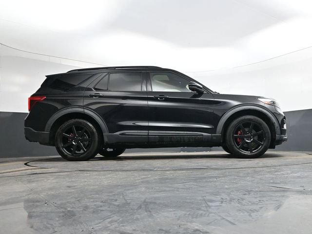 Used 2020 Ford Explorer ST w/ Premium Technology Package image 30