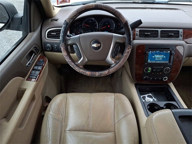 Used 2010 Chevrolet Tahoe LT w/ Luxury Package image 11