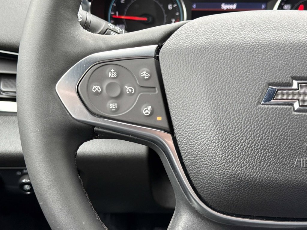 Used 2023 Chevrolet Traverse RS w/ LPO, Floor Liner Package AWD/4WD image 10
