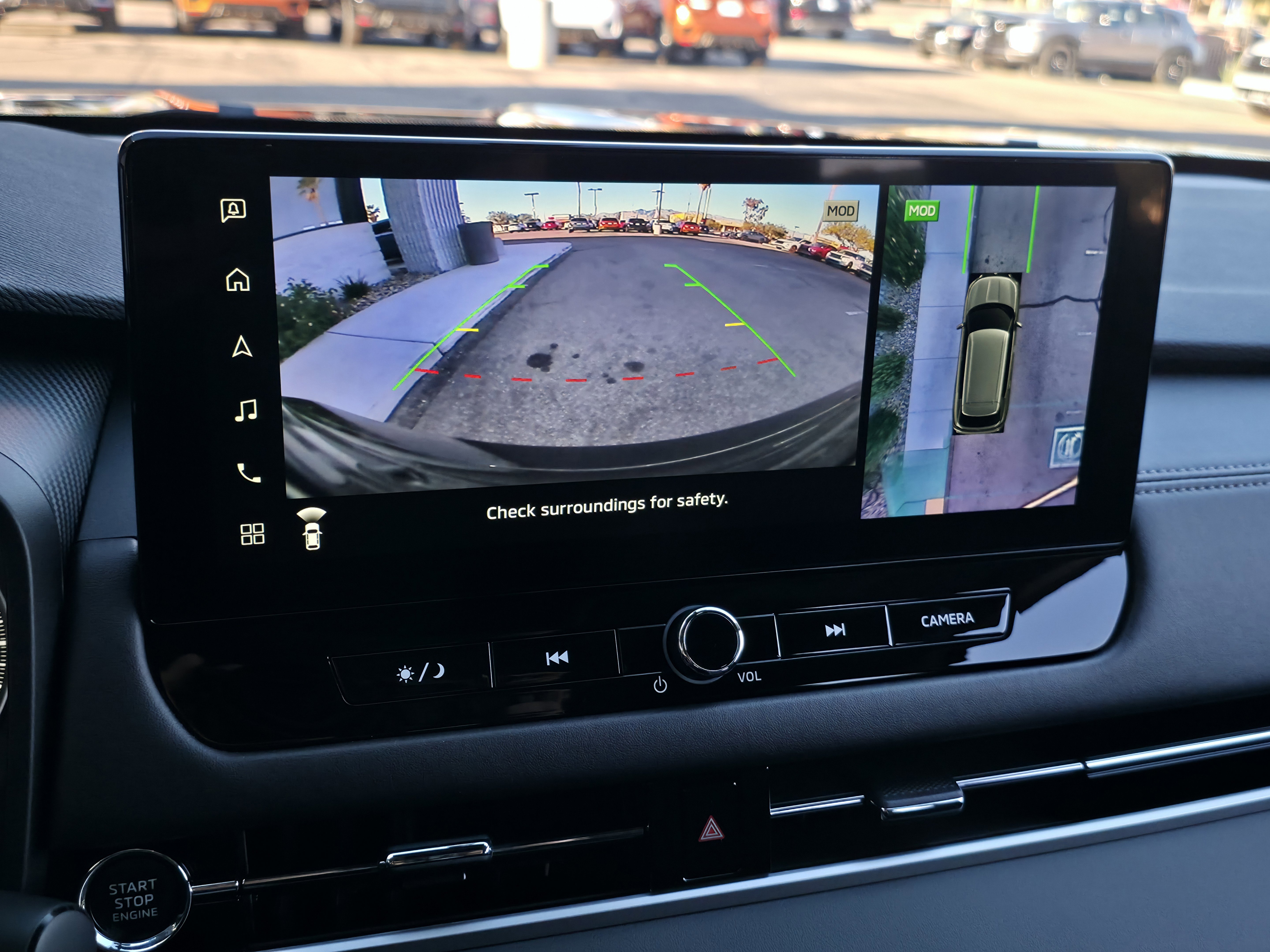 New 2025 Mitsubishi Outlander SE image 19