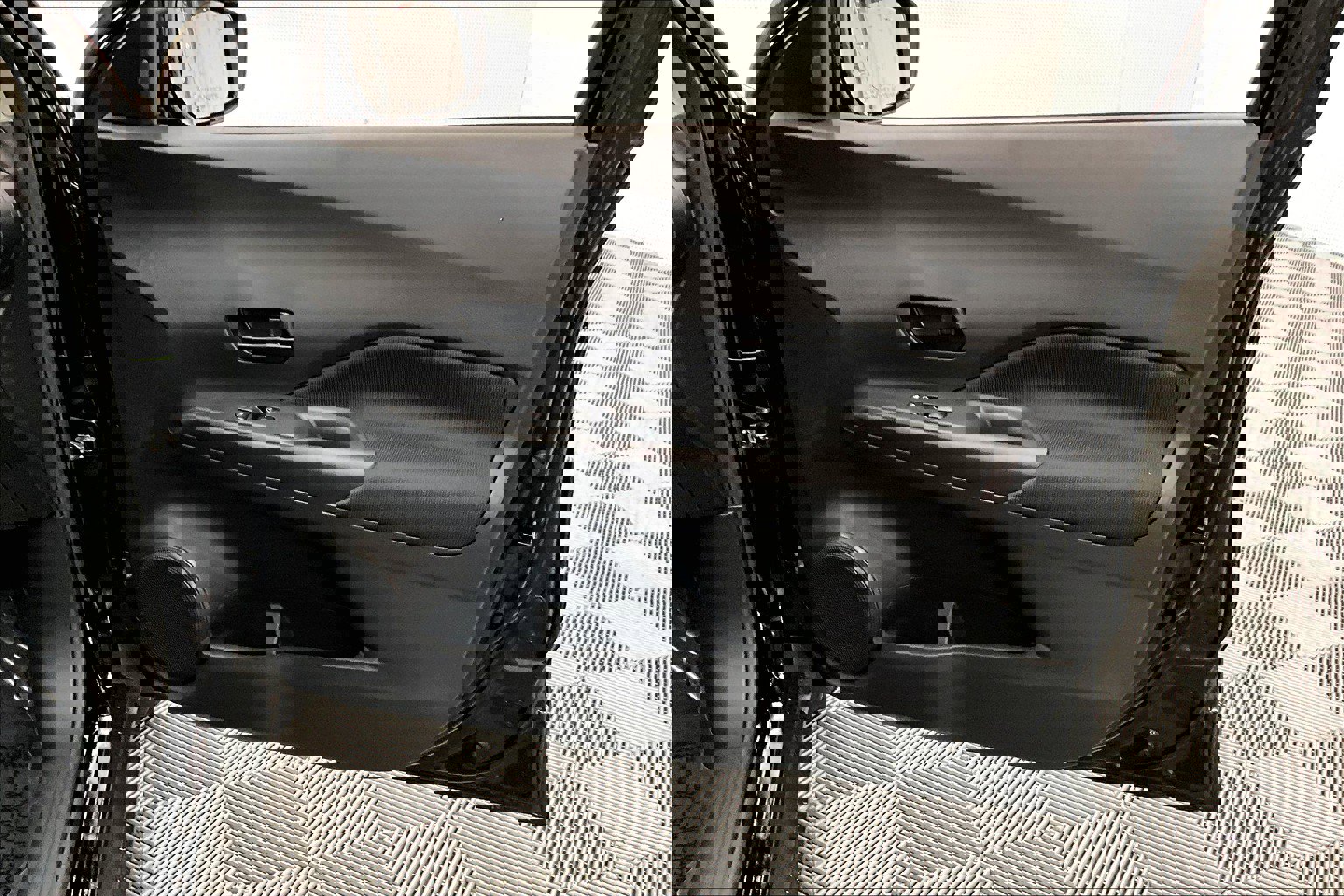 New 2025 Nissan Kicks Play S image 61