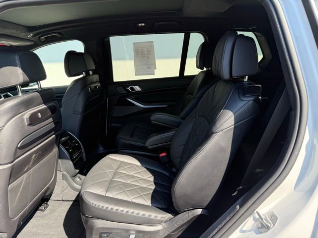 Certified 2024 BMW X7 xDrive40i w/ Executive Package AWD/4WD image 10