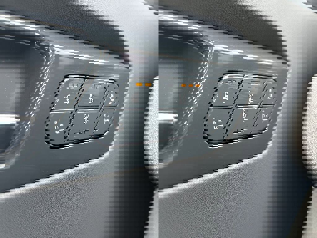 Used 2024 Kia EV9 GT-Line image 36