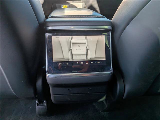 Used 2022 Tesla Model X Plaid image 17