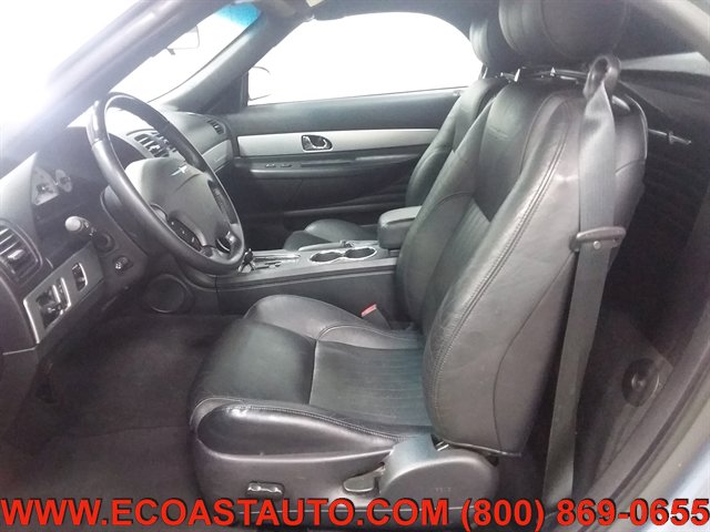 Used 2005 Ford Thunderbird Deluxe image 10