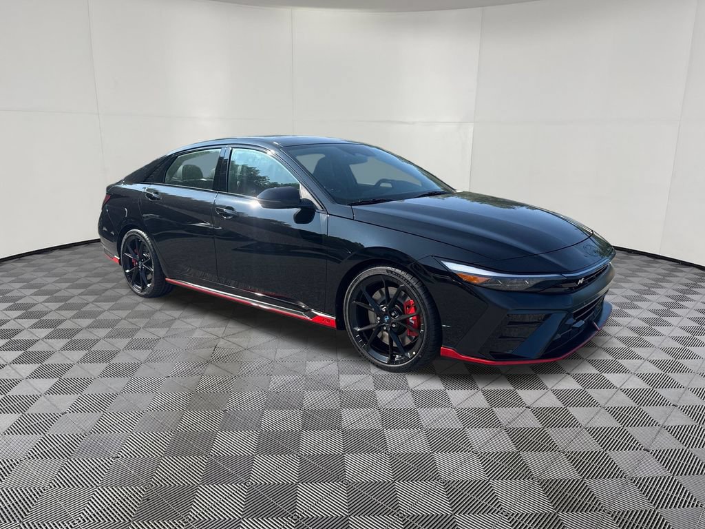New 2026 Hyundai Elantra N FWD image 3
