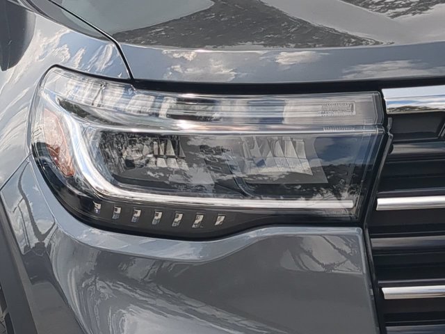 New 2026 Ford Explorer Active w/ Active Comfort Package RWD image 11
