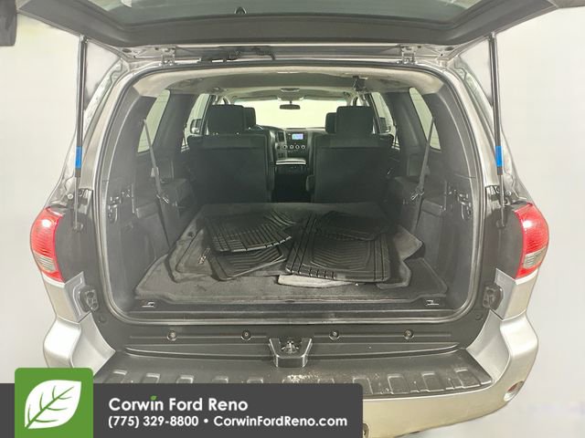 Used 2013 Toyota Sequoia SR5 w/ Sport Appearance Pkg AWD/4WD image 26